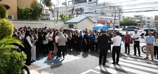 Colaboradores de Pro Consumidor se suma al Simulacro Nacional de Evacuación por Terremoto