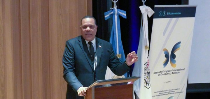 Doctor Eddy Alcántara, director ejecutivo de Pro Consumidor